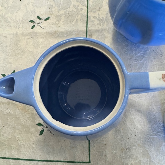 Hall China Morning Glory Coffee Maker and Coffee / Tea Pot - Picture 4 of 8